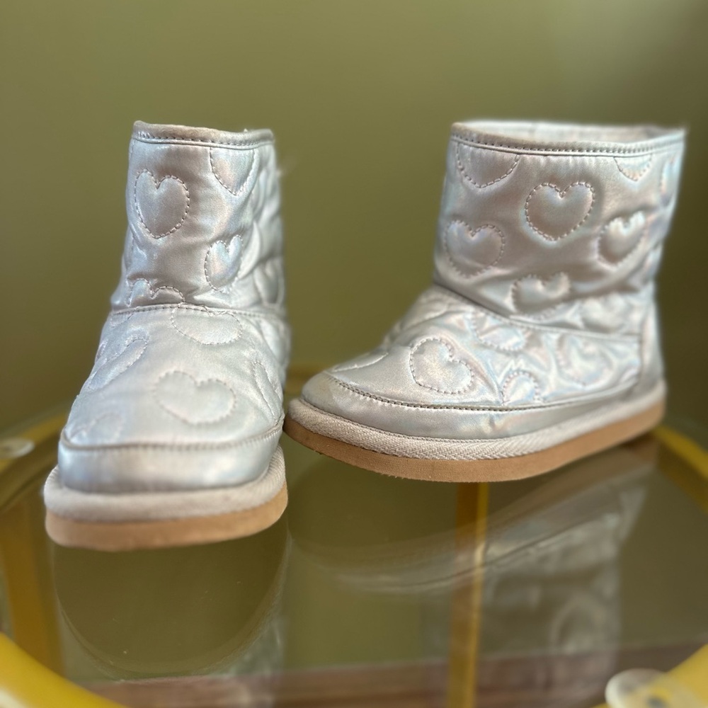 Silver Holographic Kids Boots with Heart Pattern
